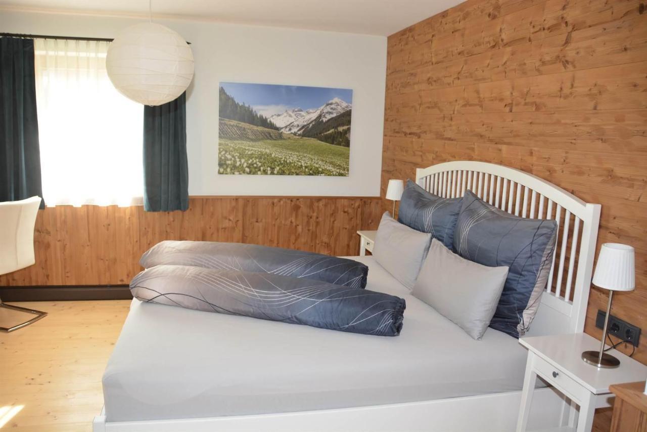 Panorama Chalet Montafon Bartholomäberg エクステリア 写真